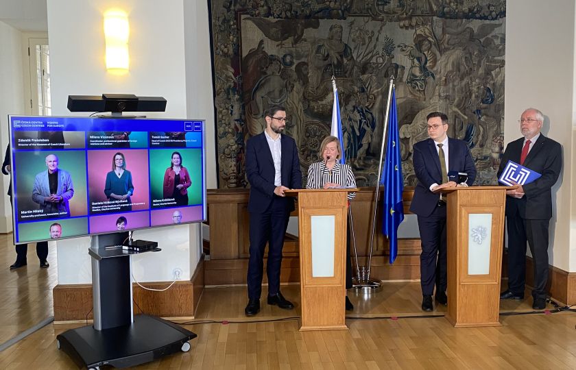 Představování projektů. Zleva: Tomáš Sacher, Jitka Pánek Jurková, Jan Lipavský a Ondřej Černý. Foto: Jana Pavlová.